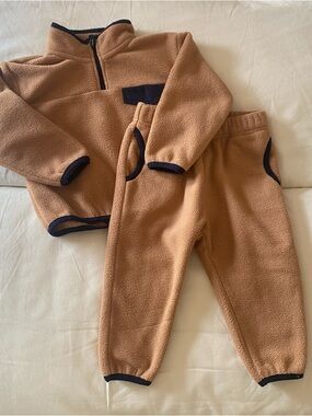 Tucker + Tate Camel Fleece sweatpants & quarter zip set